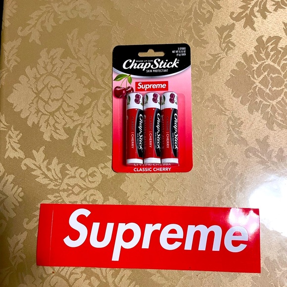 Supreme chapstick - Picture 1 of 3